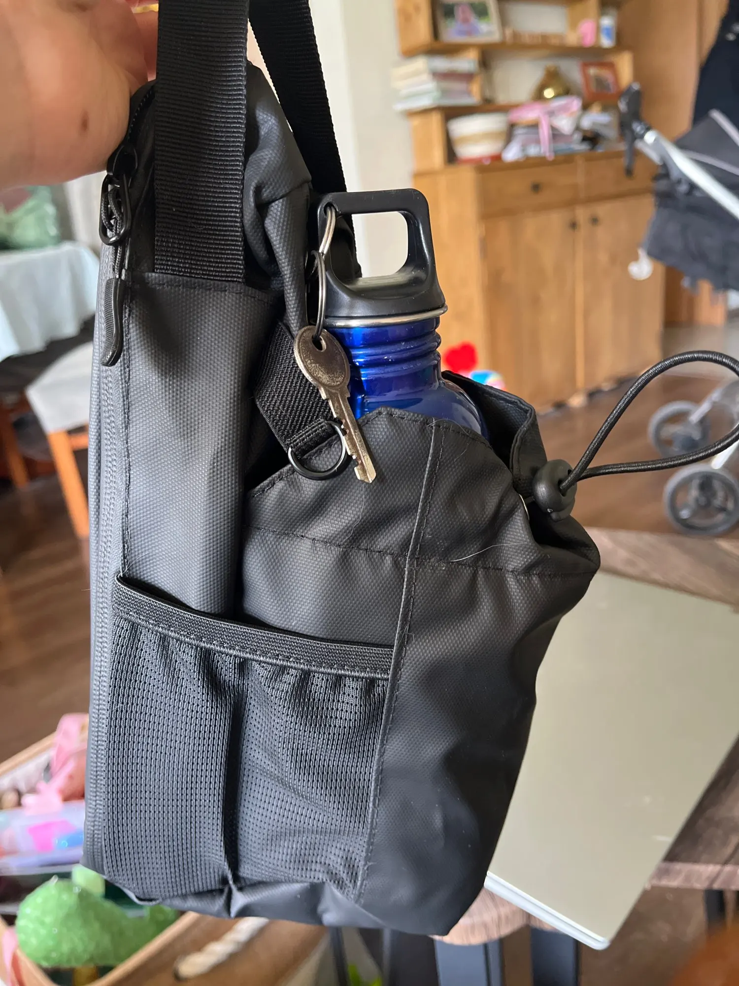 Super Strong Magnetic Gym Bag Water Bottle Carrier Holder