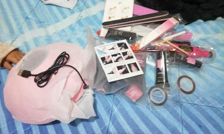 Limegirl Semi-Permanent 8ml Nail Gel Polish Kit With USB UV Lamp Soak Off Base&Top Coat Varnish Manicure Set for Nails Salons photo review