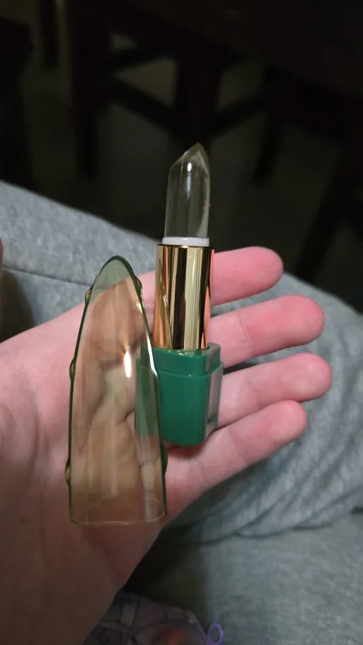 Aloe Vera Color Changing Lipstick – Moisturizing, Long-Lasting, Smooth Texture photo review