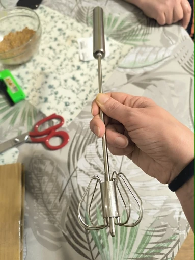 Semi-automatic Egg Beater 304 Stainless Steel Egg Whisk Manual Hand Mixer photo review