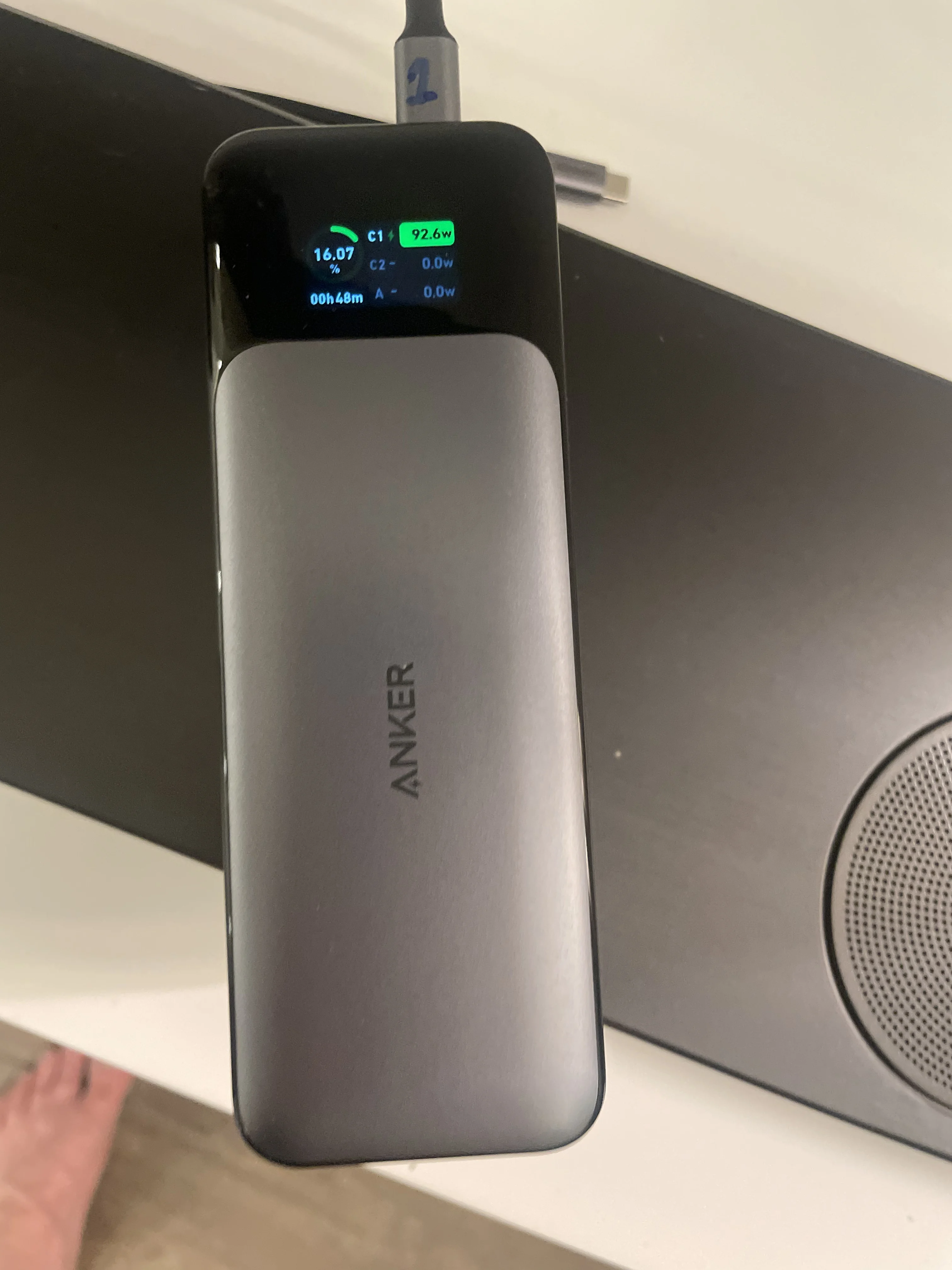 Anker 737 140w PowerBank PowerCore 24000Mah photo review