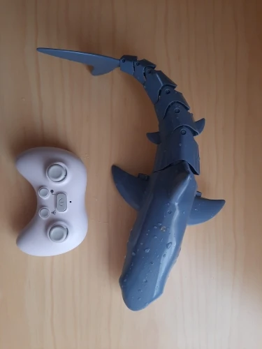 Remote Control Shark Children Pool Beach Bath Toy for Kids Boy Girl Simulation Water Jet Rc Whale Animals Mechanical Fish Robots photo review