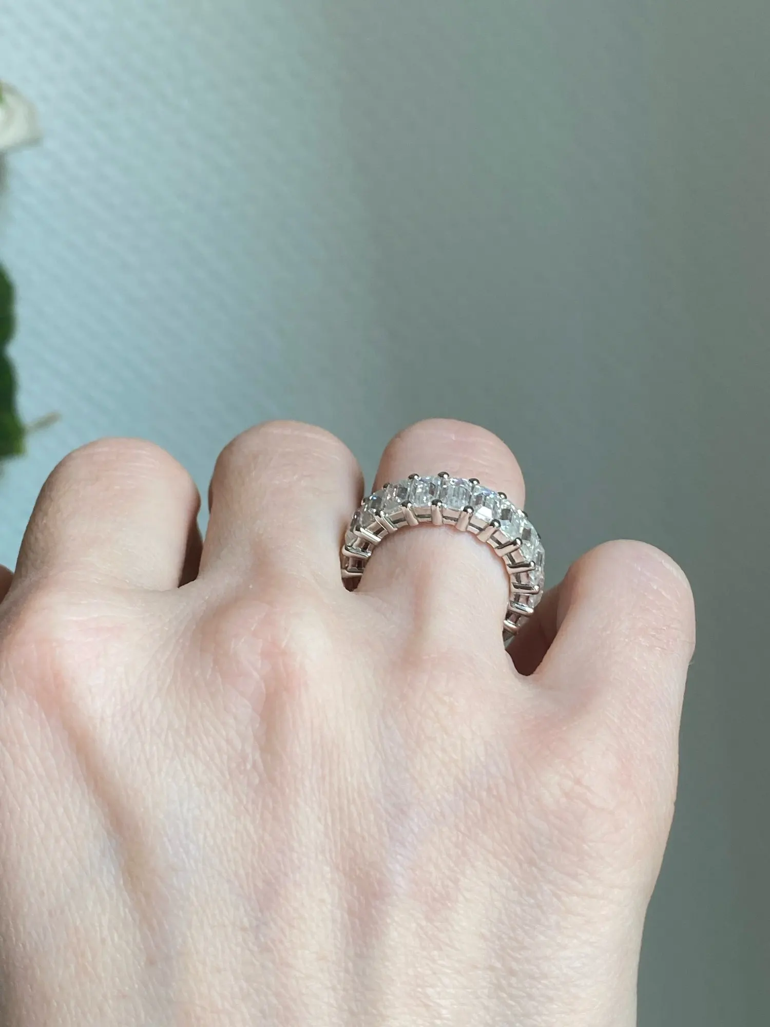Emerald Moissanite Eternity Ring 925 Sterling Silver Bröllopsringar Fina smycken photo review