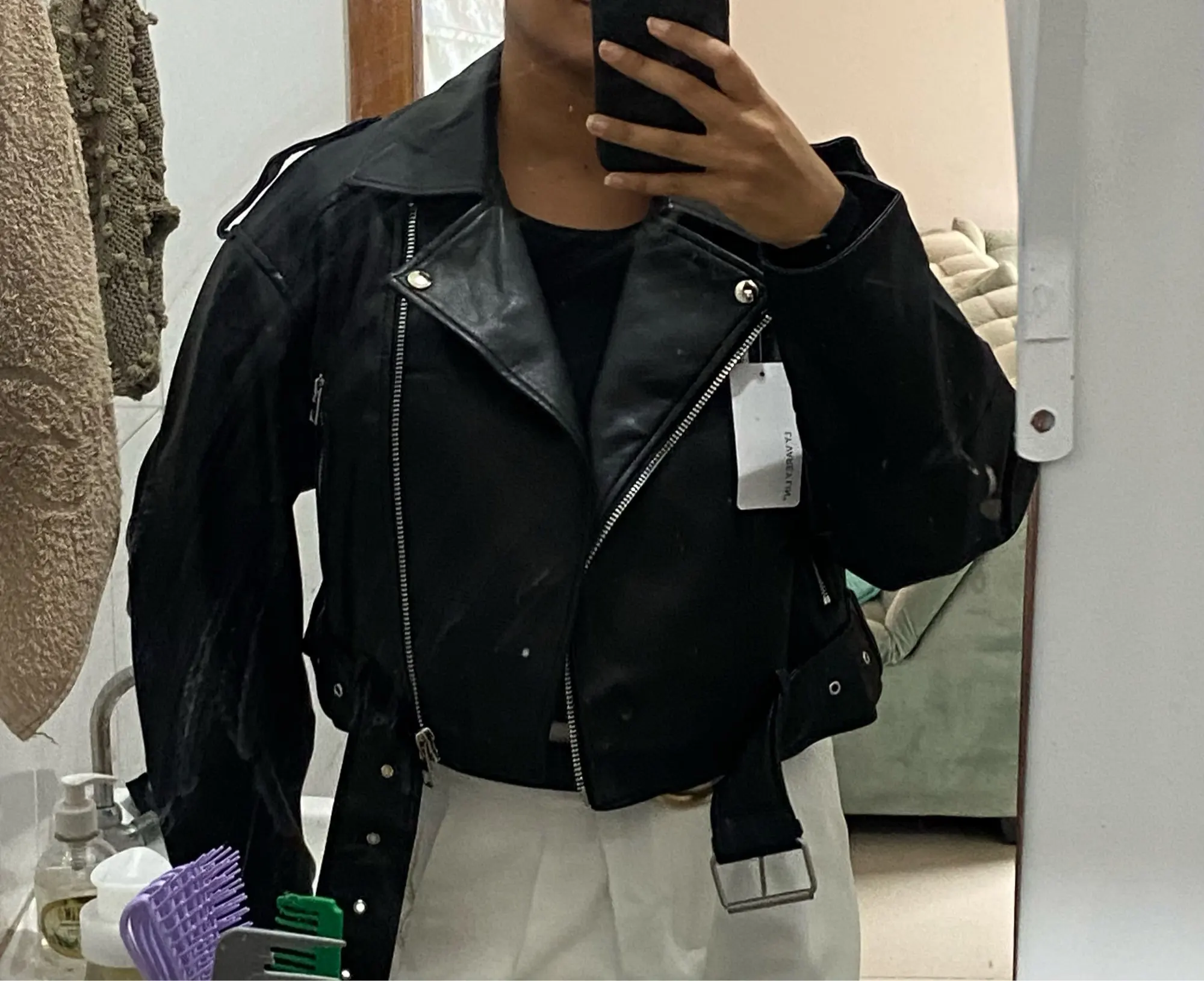 Ailegogo Faux Leather Short Jacket photo review