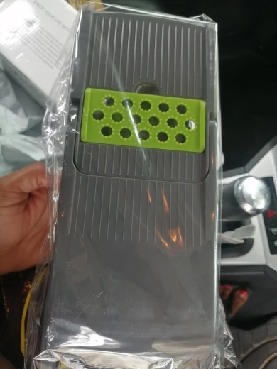 Slice Master Pro: Multi-purpose Vegetable and Fruit Dicing Processor photo review