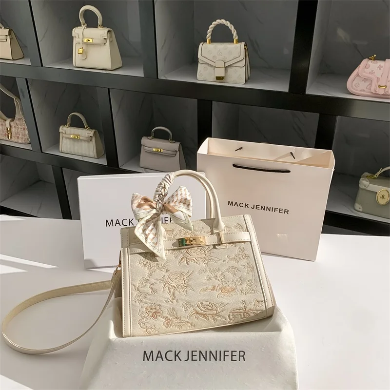 حقيبة بمقبض علوي لعام 2025 وحقيبة كتف مع تطريز زهو...