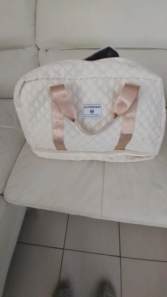 Sac de Voyage Léger Pliable 40L – Fourre-Tout de Sport et Week-End avec Bandoulière Réglable – Sac de Nuit Cabine Homme/Femme photo review