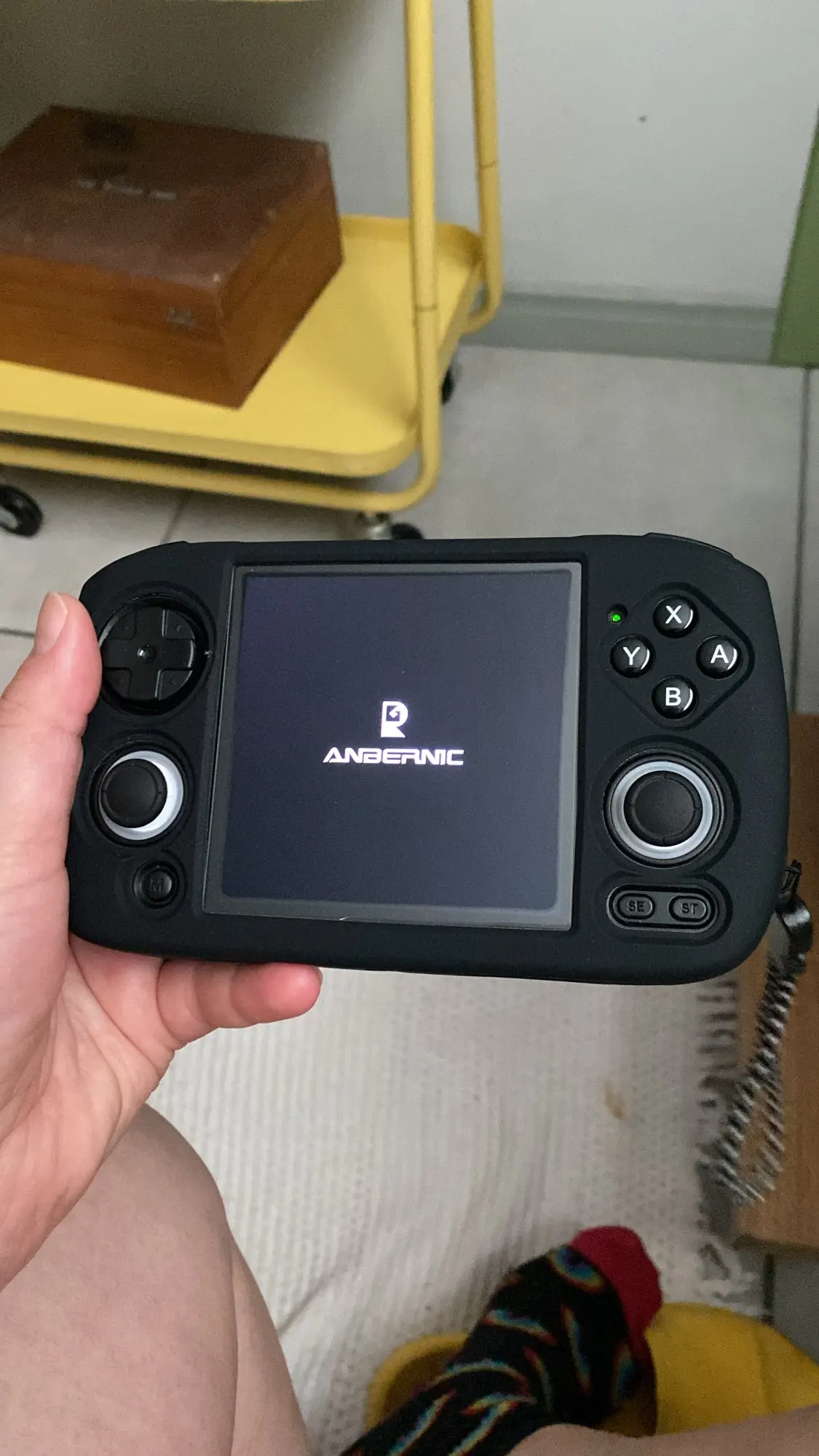 ANBERNIC RG CubeXX photo review