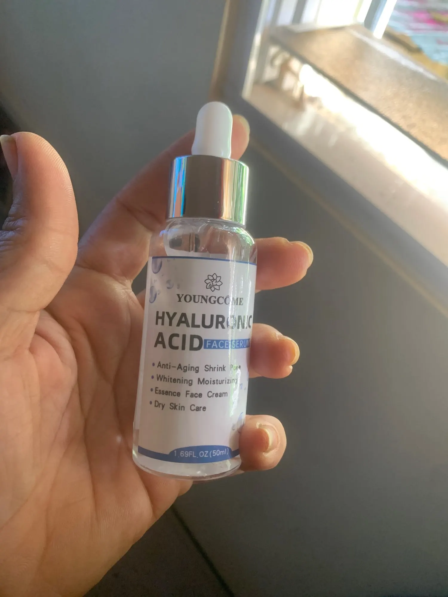 Hyaluronic Acid Facial Essence Deep Moisturizing Facial Skin Essence Korean Skin Care Products photo review