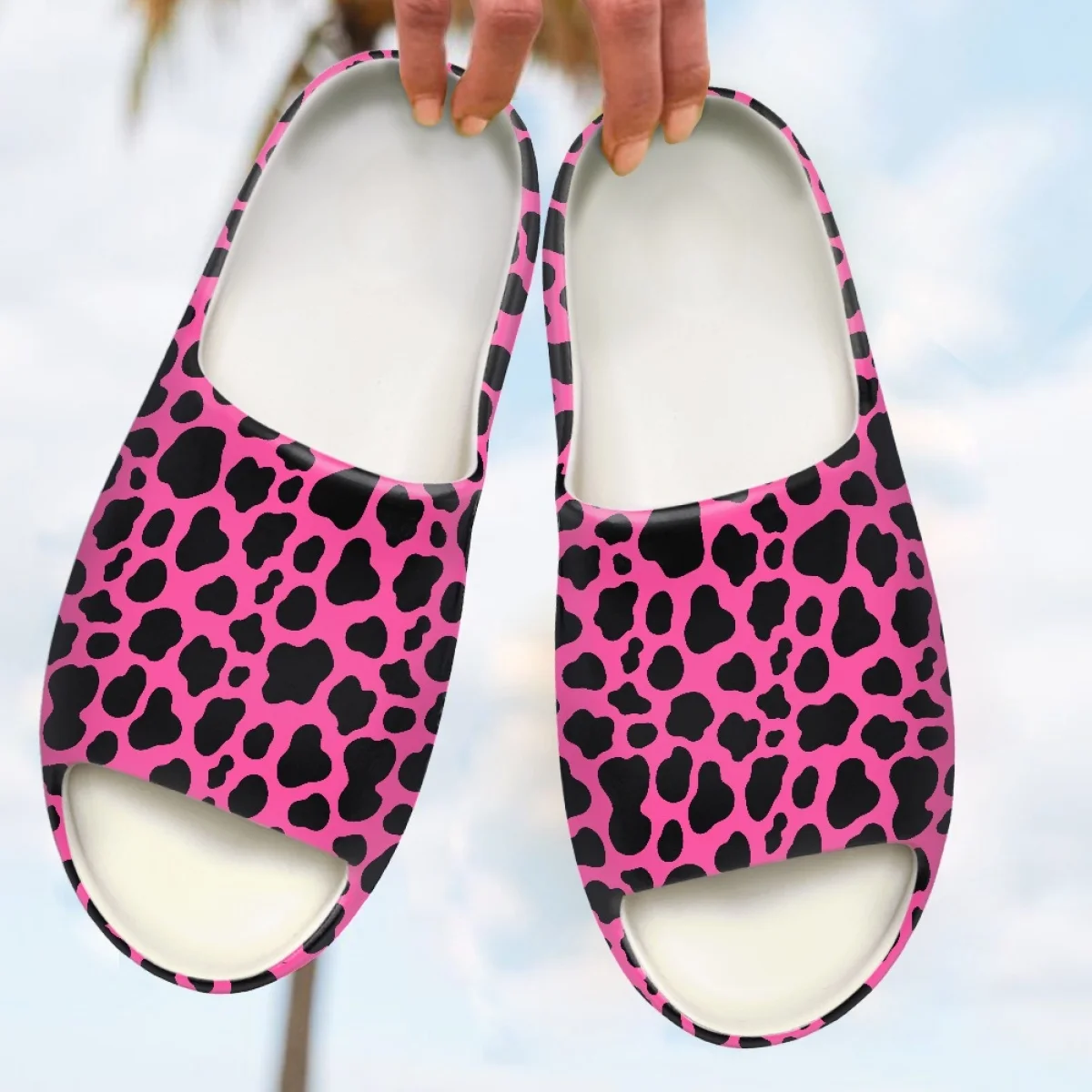 

Pink Leopard Pattern Slippers for Women Men Outdoor Beach Wading Sandals Home EVA Non-slip Lightweight Slipper Zapatos Mujeres