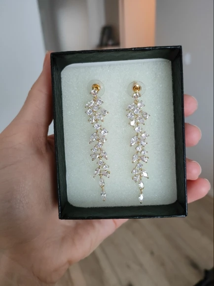 ZAKOL Fashion Cubic Zirconia Leaf Long Dangle Earrings for Elegant Women White Leaves Drop Earring Bridal Wedding Jewelry Gifts photo review