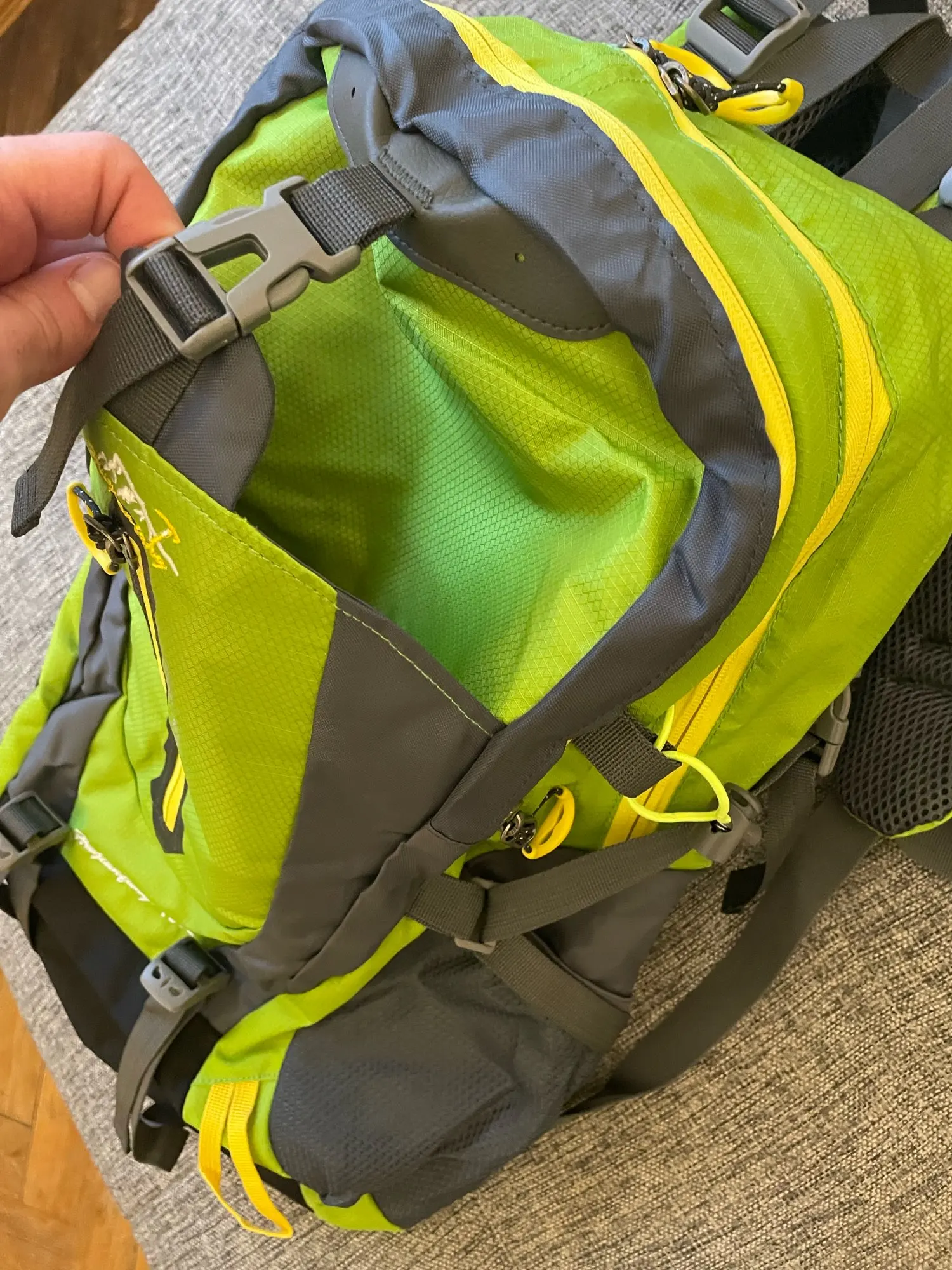 Waterproof Climbing Backpack Rucksack 40L Outdoor Sports Bag Travel Backpack Camping Hiking Backpack Women Trekking Bag For Men photo review