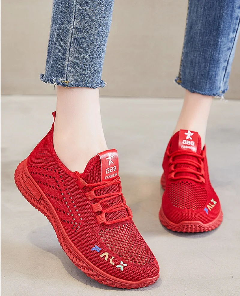 Slip-On Women Vulcanized Shoes Breathable Lace Up Sport Sneakers Anti-Slip Mesh Flats Shoes Soft Sole Running Shoes Size 35-40