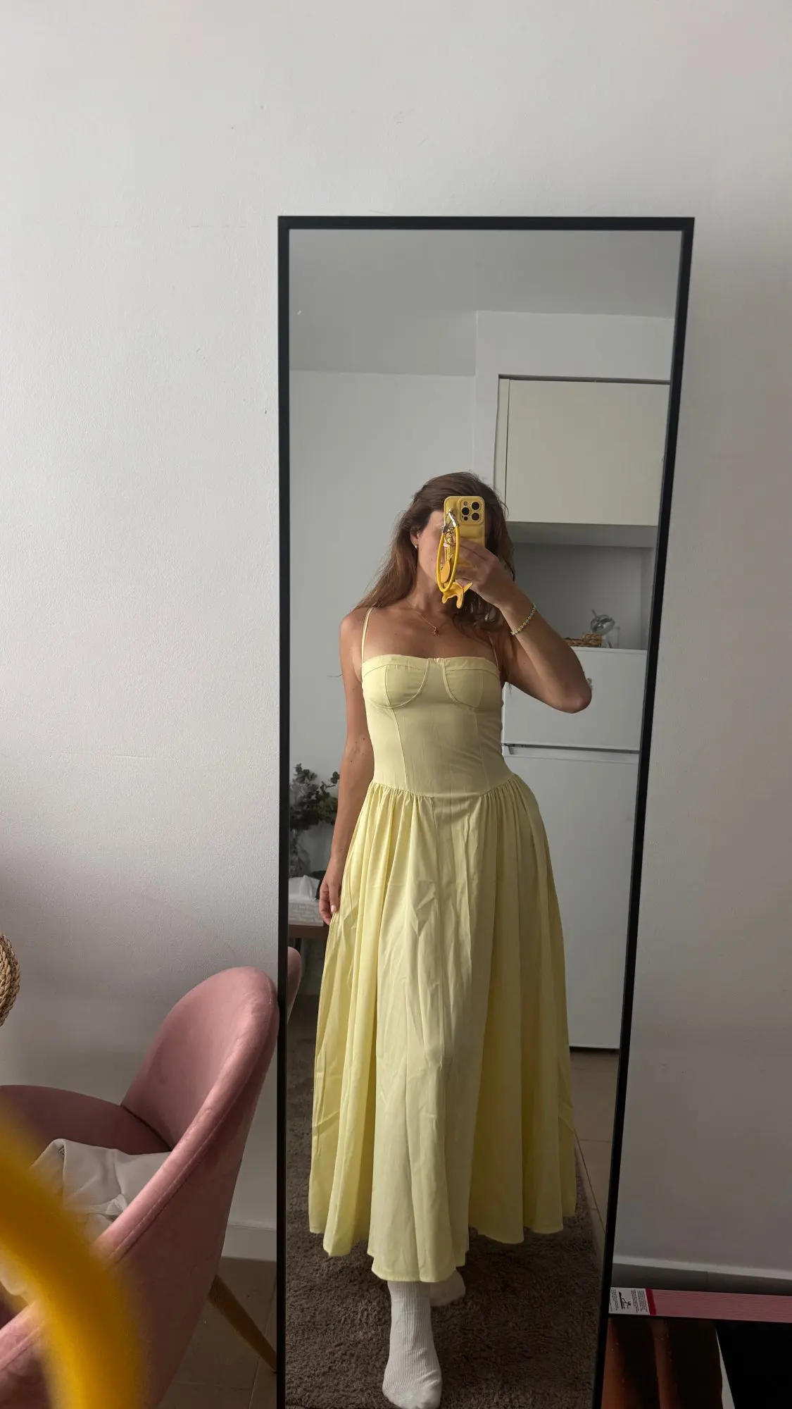 Summer 2024 Women's Elegant Sleeveless Backless Pleated Midi Dress photo review