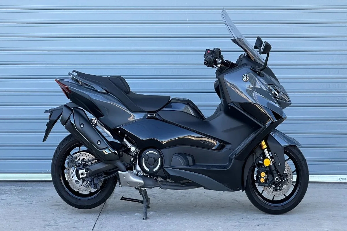 promotional sales for the NEW SALES Yama T-MAX 560 Original