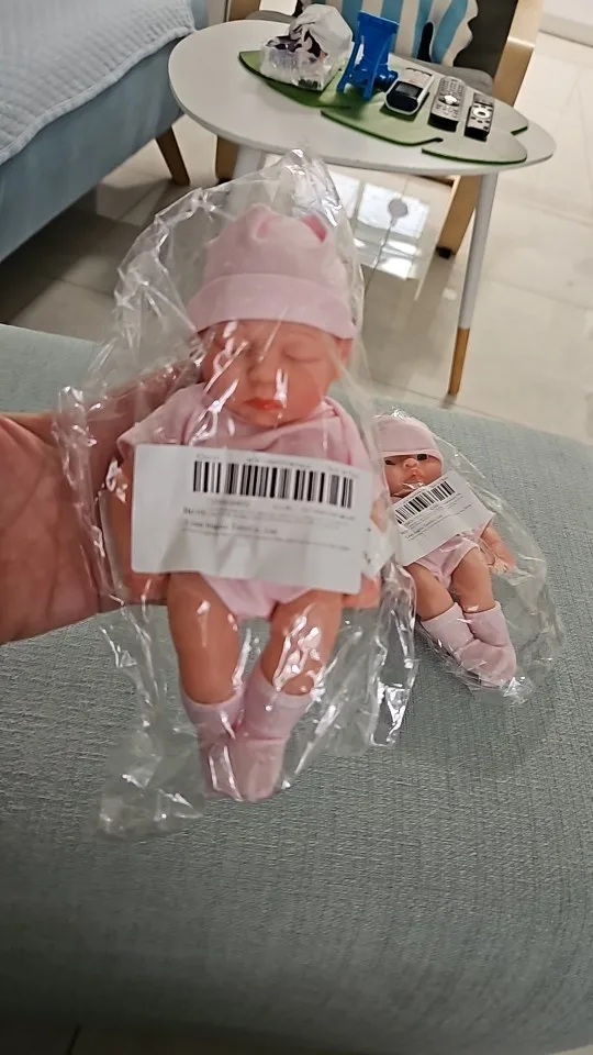 20CM Reborn Baby Doll Toddler Real Soft Touch Mini Soft and Full Body Silicone Reborn Toddler Doll lifelike Newborn Doll Toys photo review