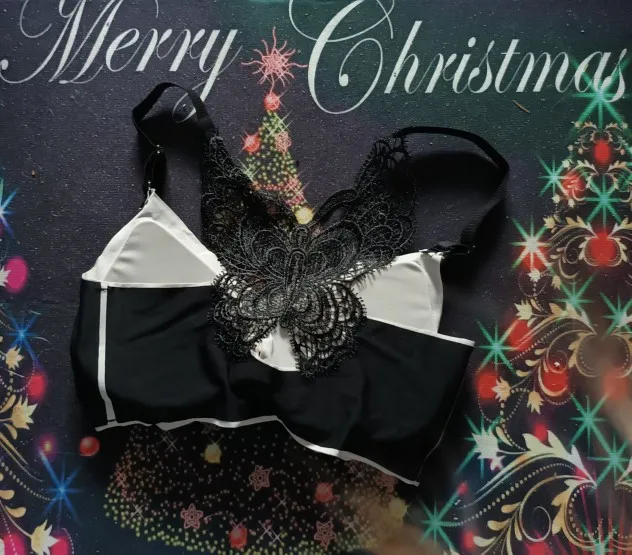 Buy 1 Get 2 Free BUTTERFLY EMBROIDERY WIREFREE BRA Lulunami