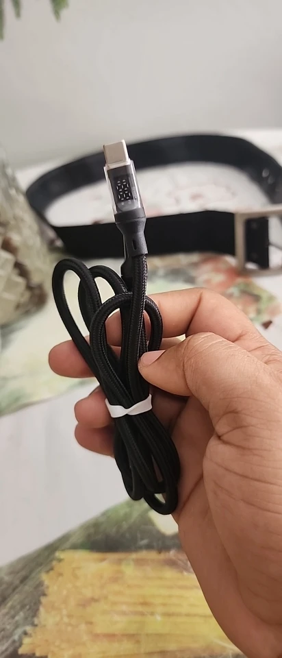 120W USB Phone Super Fast Charging Cable With LED Display 100W Type-C To Type-C Data Cord photo review