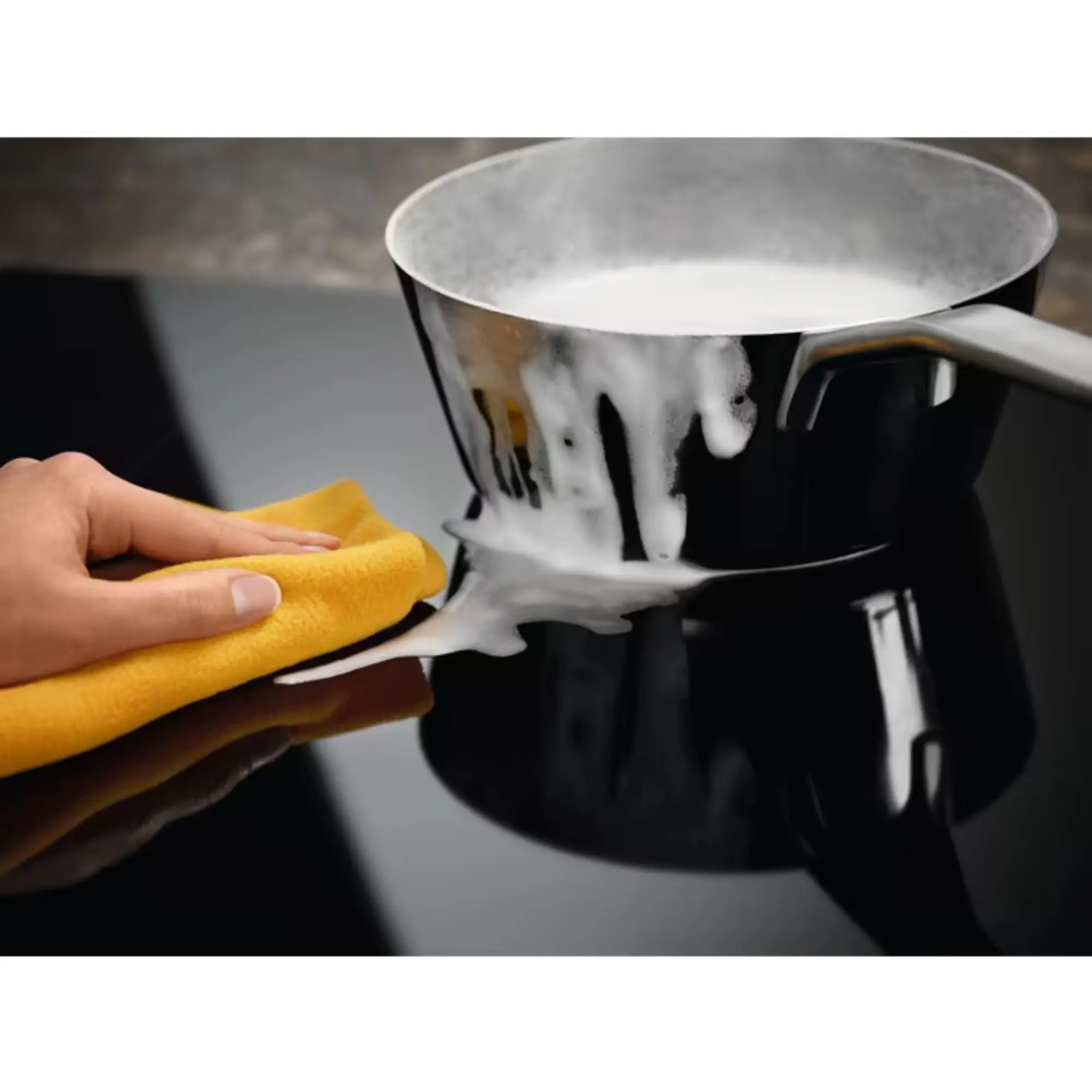 elekrolux Basic Induction Ocak LIT60428C Pişirme Tava Yemek &ccedil;ikolata Eritme Hızlı Yavaş Kontrol Kolay Temizlik Tasarruf Yeni