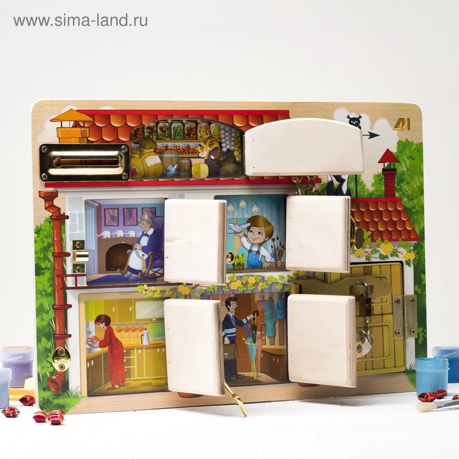 Рисунок 2 - Бизиборд «Домик с замочками» 2