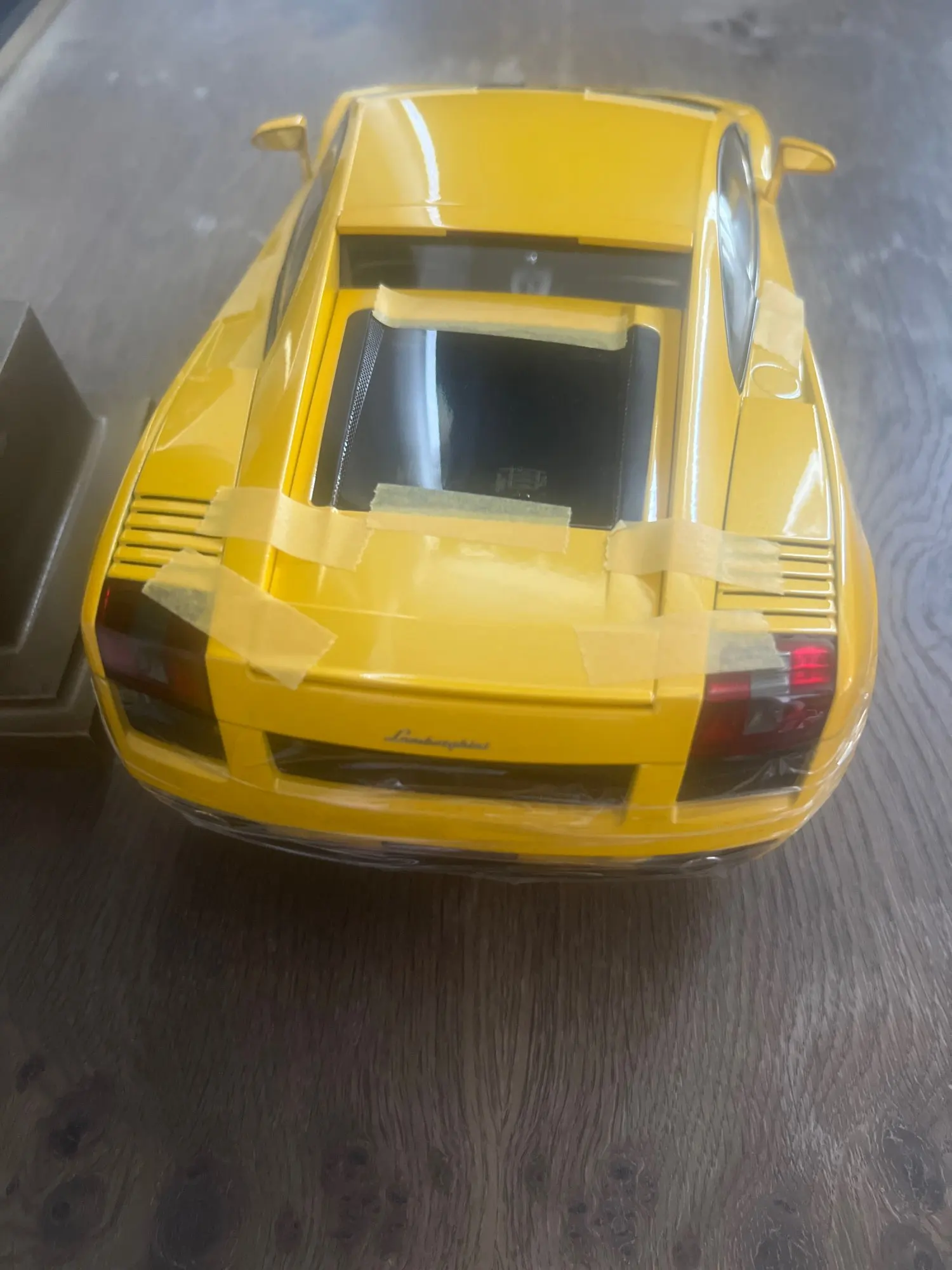 AUTOART 1:12 Lamborghini GALLARDO Calf Sports Car Alloy model