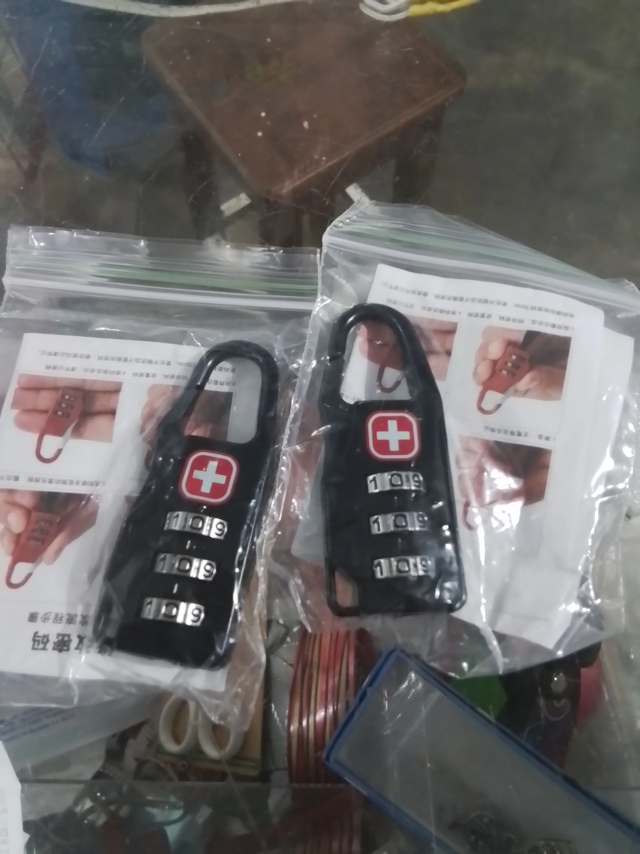 1-10PCS Portable Alloy Lock Padlock Outdoor Travel Luggage Zipper Backpack Handbag Safe Anti-theft Combination Code Number Lock photo review