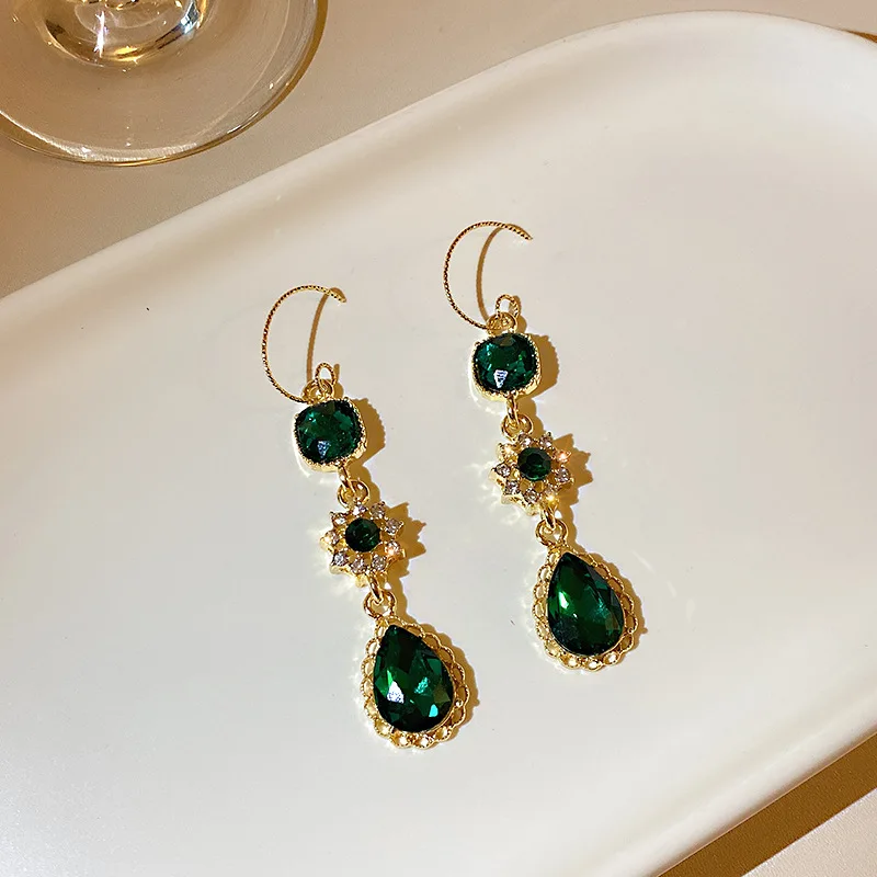 Fashion European and American long emerald earrings water drop flower crystal retro temperament light luxury earrings flower earrings