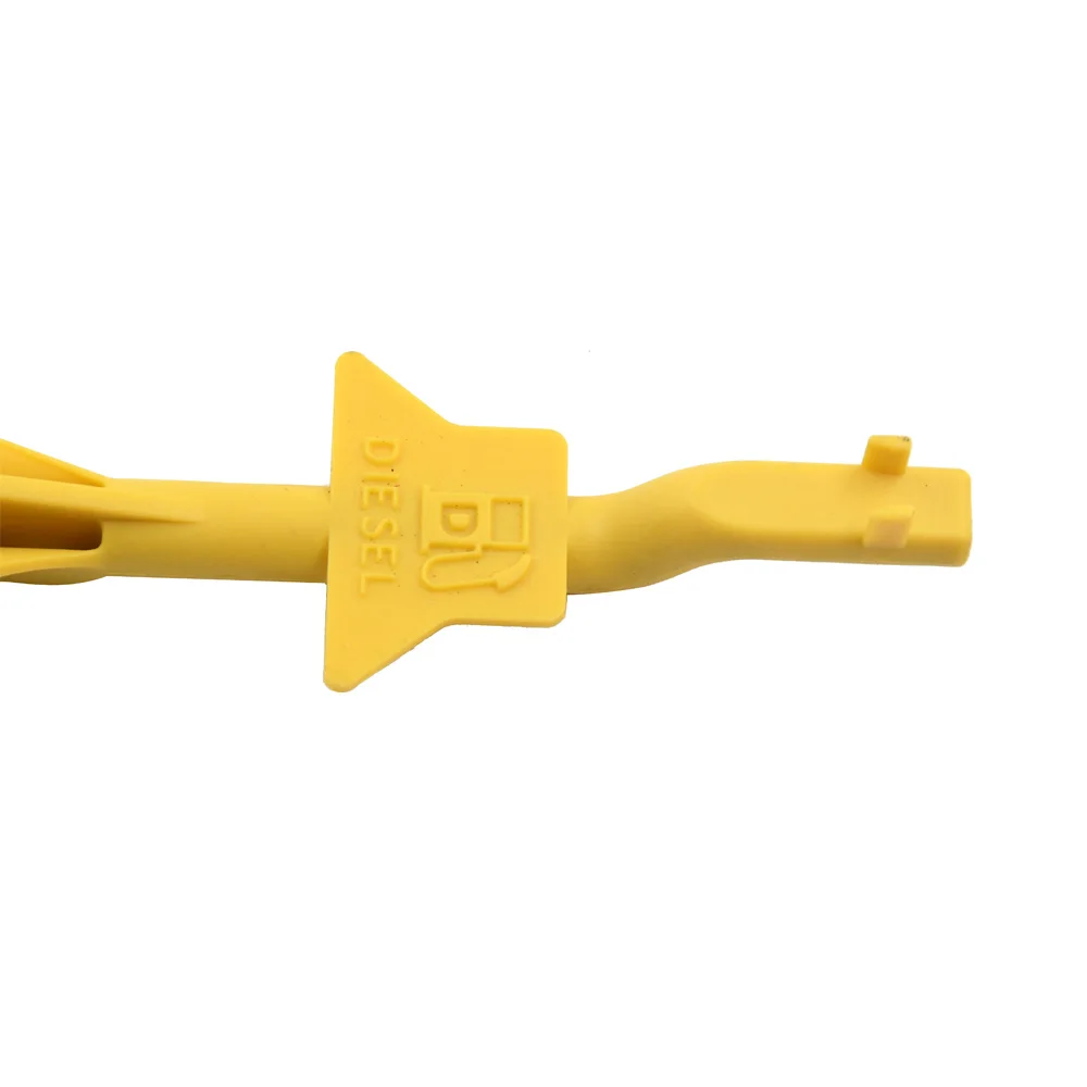 Fuel Tank Cap LR014047 C2Z8432 Diesel Car Refueling Unlock Key Fuel Tank Cap Stopper For Land Rover Range Rover Sport Discovery 4