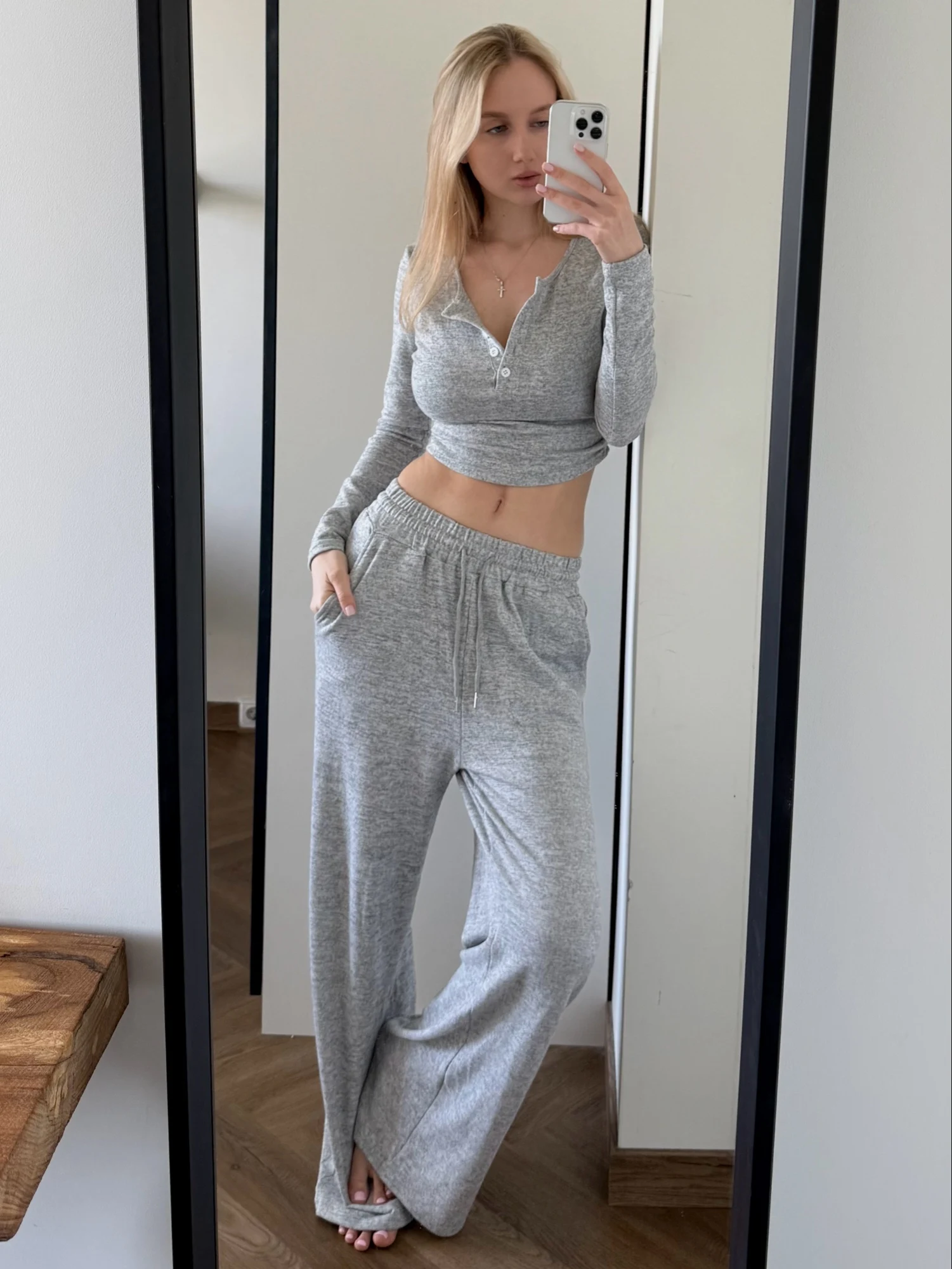 Women's Two-Piece Sweatsuit Set photo review