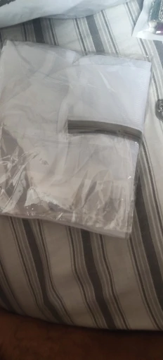 Bolsa versátil para lavar zapatos, bolsa de lavandería de malla duradera para zapatillas, zapatillas para correr, calcetines y sujetadores con cierre de cremallera, bolsa de lavandería photo review