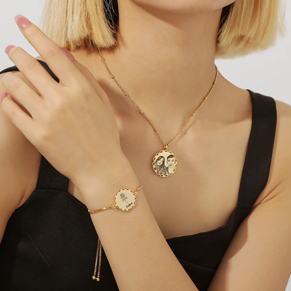 Customized Engraved Photo Necklace for Women