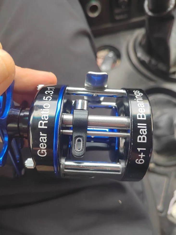 Chaos XS Round Saltwater Baitcasting Reel