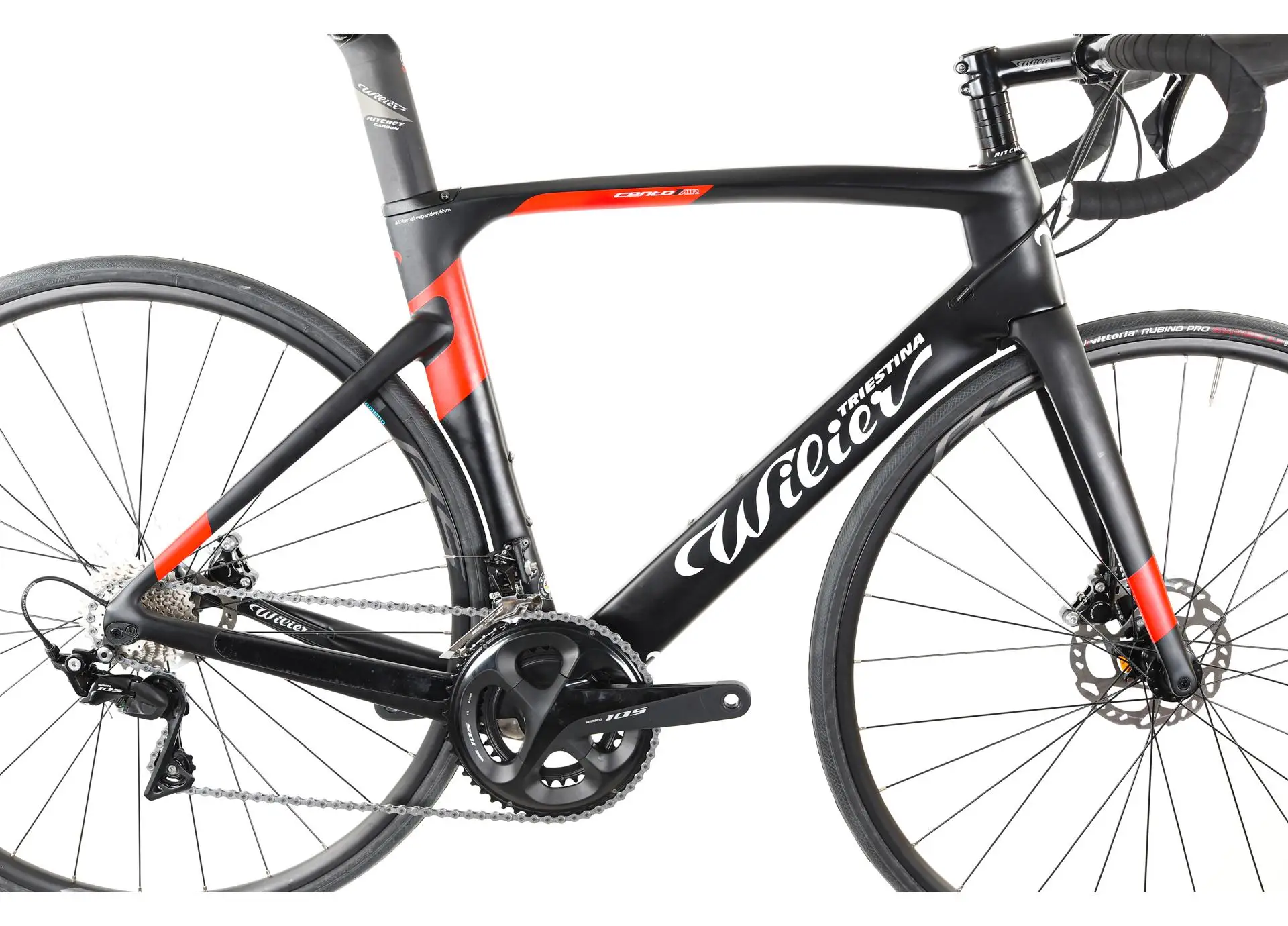 

Новые командные диски Wilier GTR Astana хор-революционные циклы.