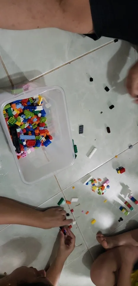 1000 DIY creative building blocks bulk set Urban Classic building blocks Assembled birthday gift children's educational toys photo review