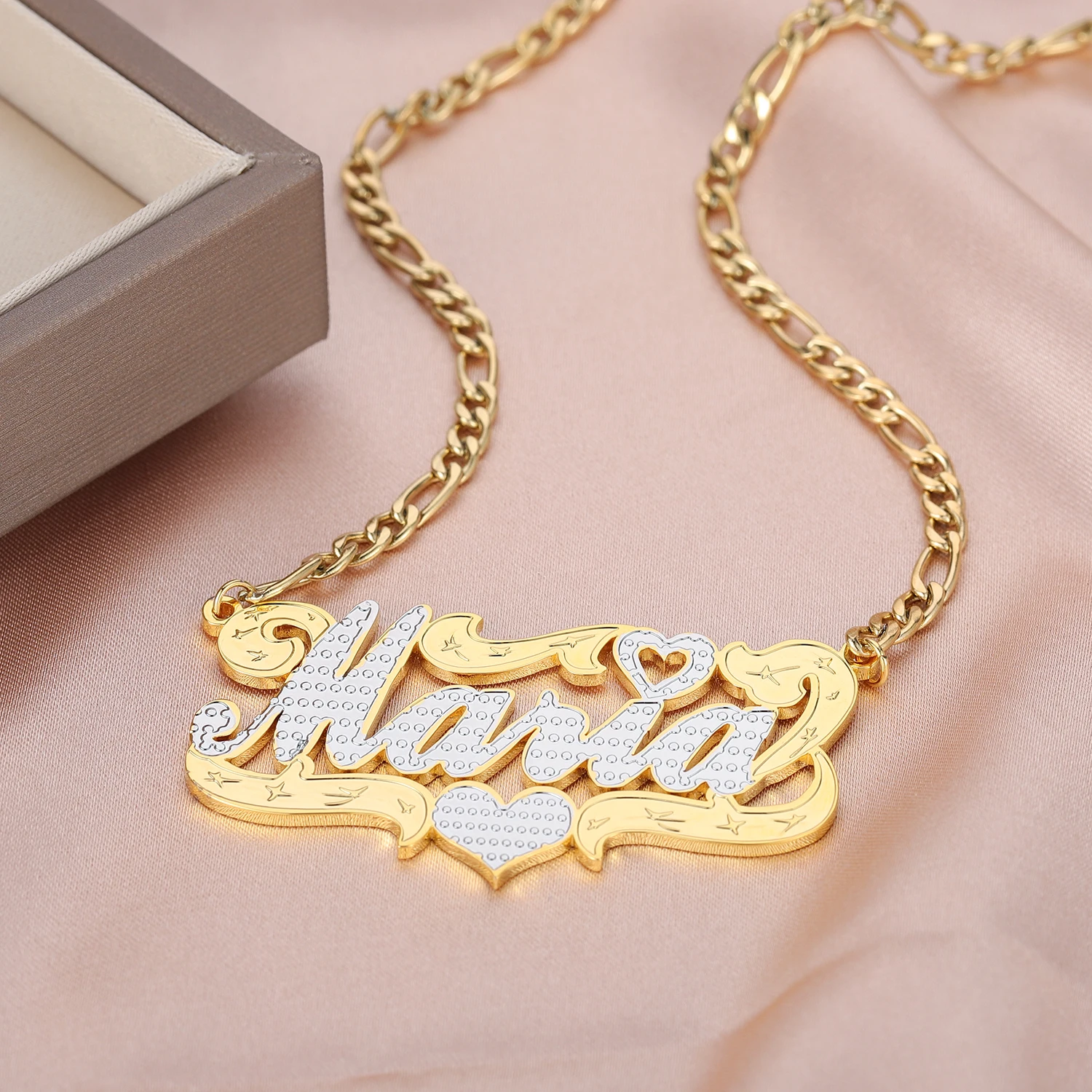 Personalized 3D Hip-Hop Style Custom Heart Name Necklace Figaro Chain Double Color Customized Nameplate Pendant Jewelry Gift