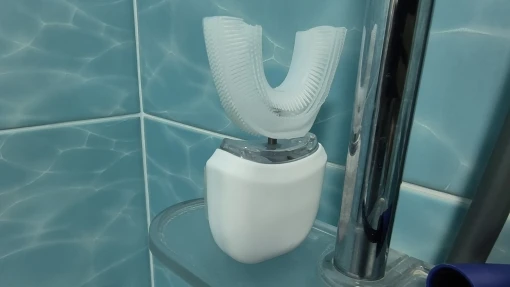 CleanPearls UltraClean 360° Toothbrush
