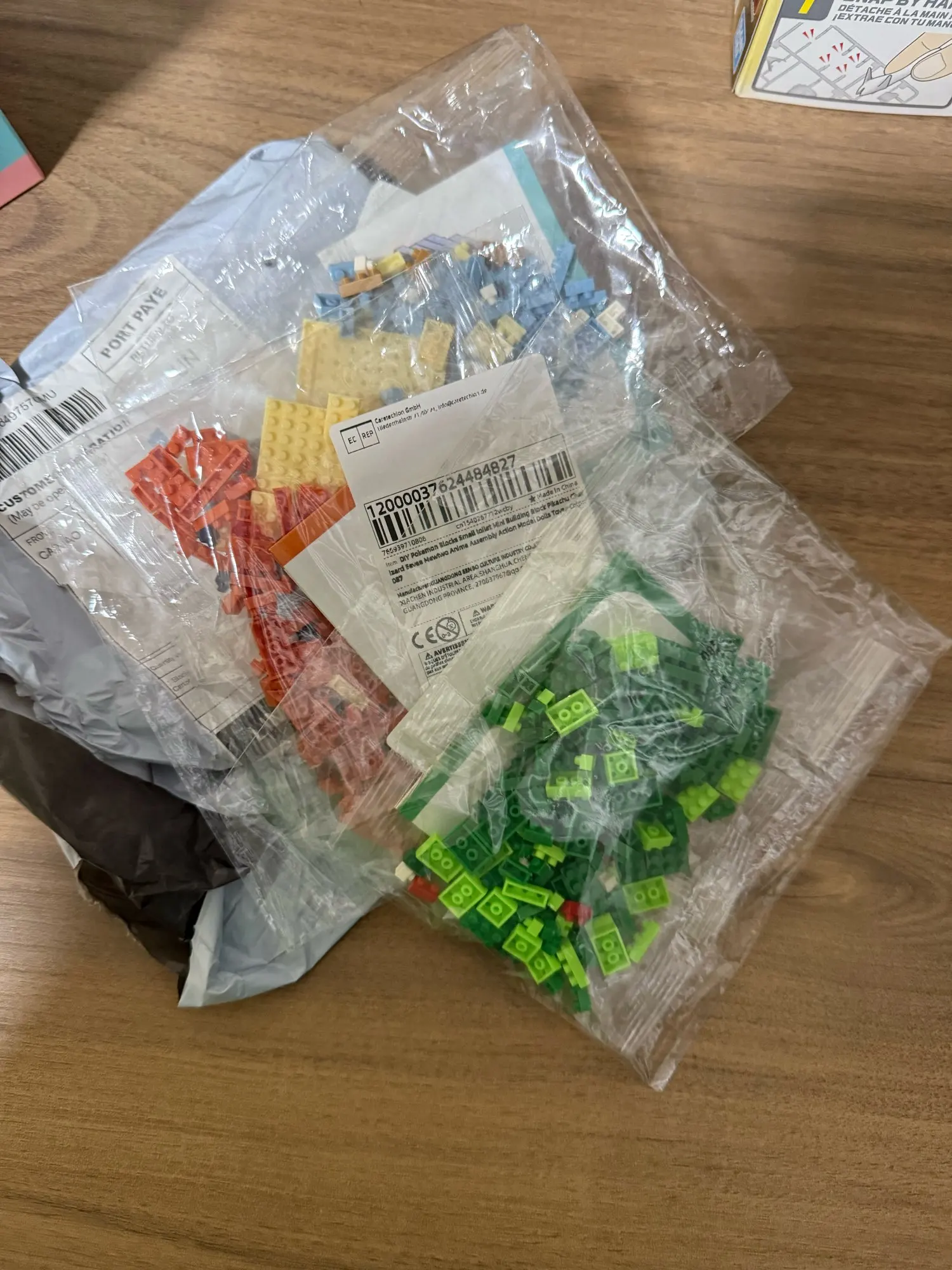 DIY Pokemon Blocks Small Cartoon Mini Building Block Pikachu Charizard Eevee Mewtwo Anime photo review