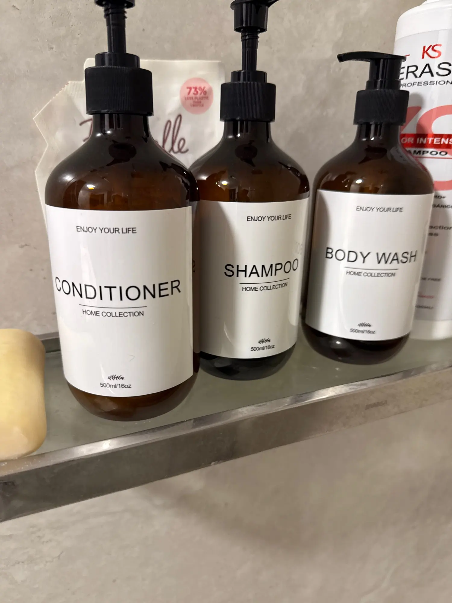 3pcs/500ml Waterproof Lotion Dispenser with Label for Bathroom Shampoo, Shower Gel, and Body Lotion Storage photo review