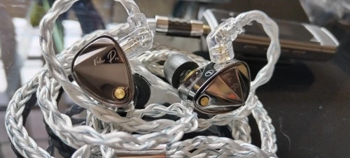 KZ 8 Core Silver Blue Hybrid 784 cores Silver plated Upgrade Cable