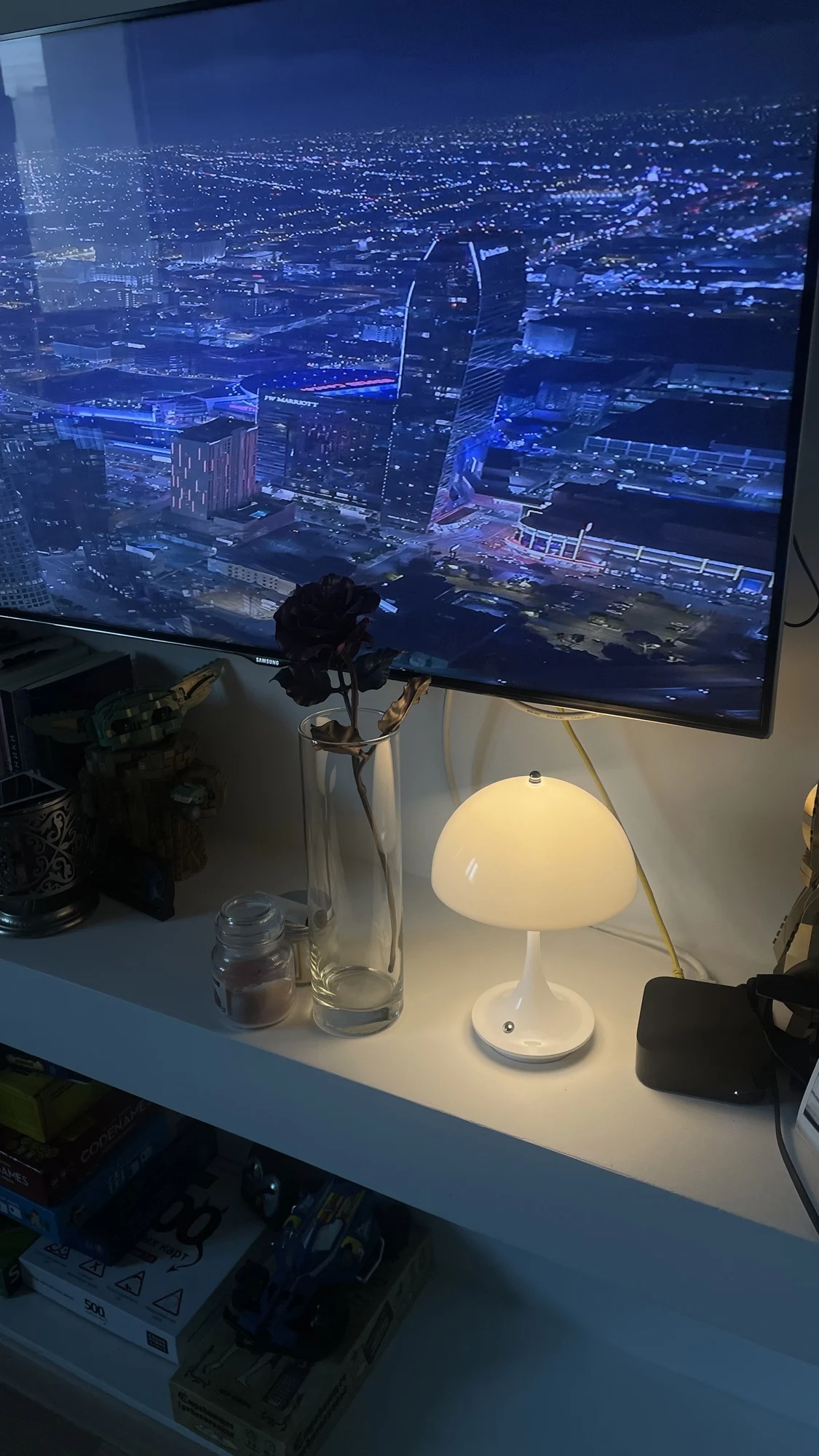 Dimmable LED Table Lamp Portable, USB Charging, Perfect for Bedroom Bedside Illumination photo review