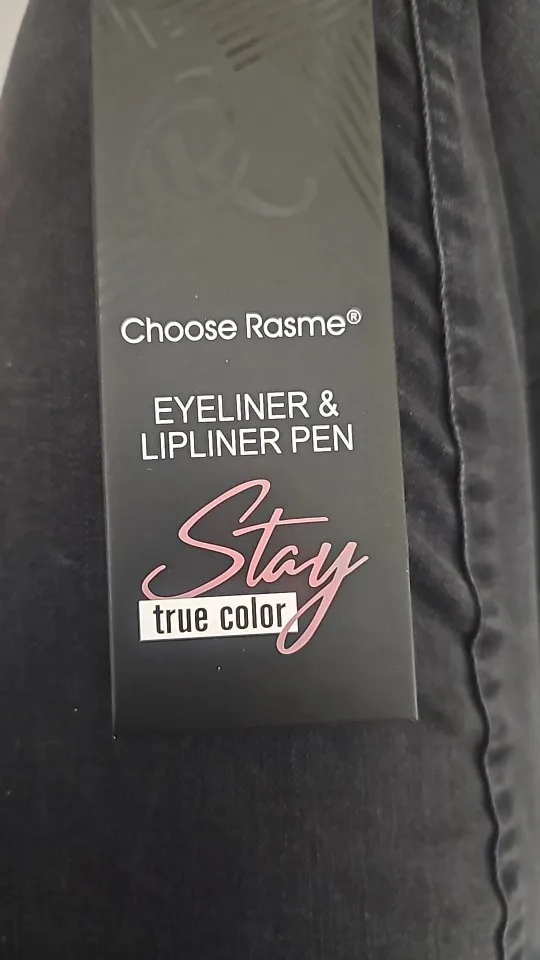 12 Color Matte Lip Liner Set photo review