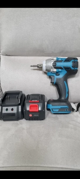 TW285 520N.m Cordless Electric Impact Wrench - Brushless Power Tool for Makita 18V Battery photo review