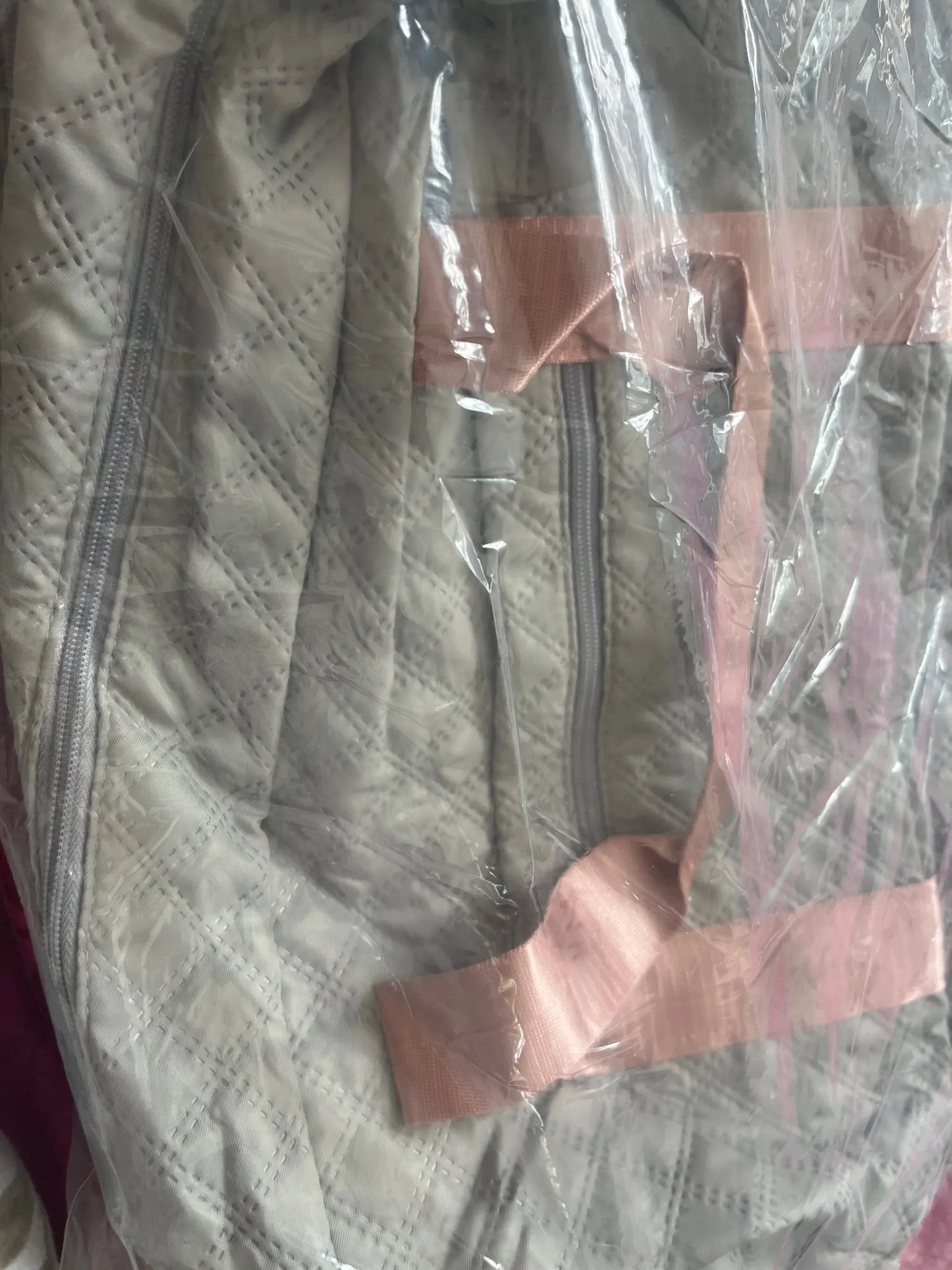 Sac de Voyage Léger Pliable 40L – Fourre-Tout de Sport et Week-End avec Bandoulière Réglable – Sac de Nuit Cabine Homme/Femme photo review