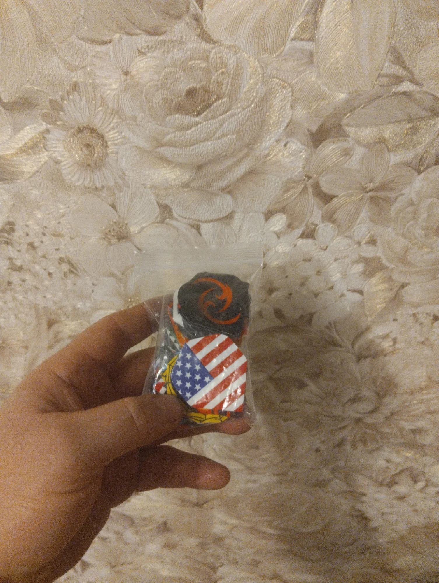 Ailettes de Fléchettes Standard – Lot de 30/48/60 Flights Motifs Variés en PVC photo review