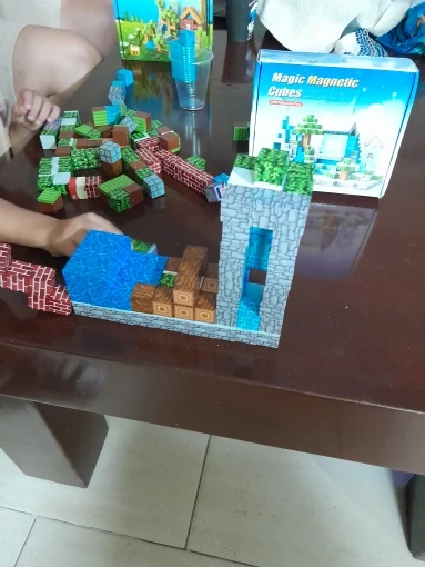 Blocs Aventure : Le Monde Réel