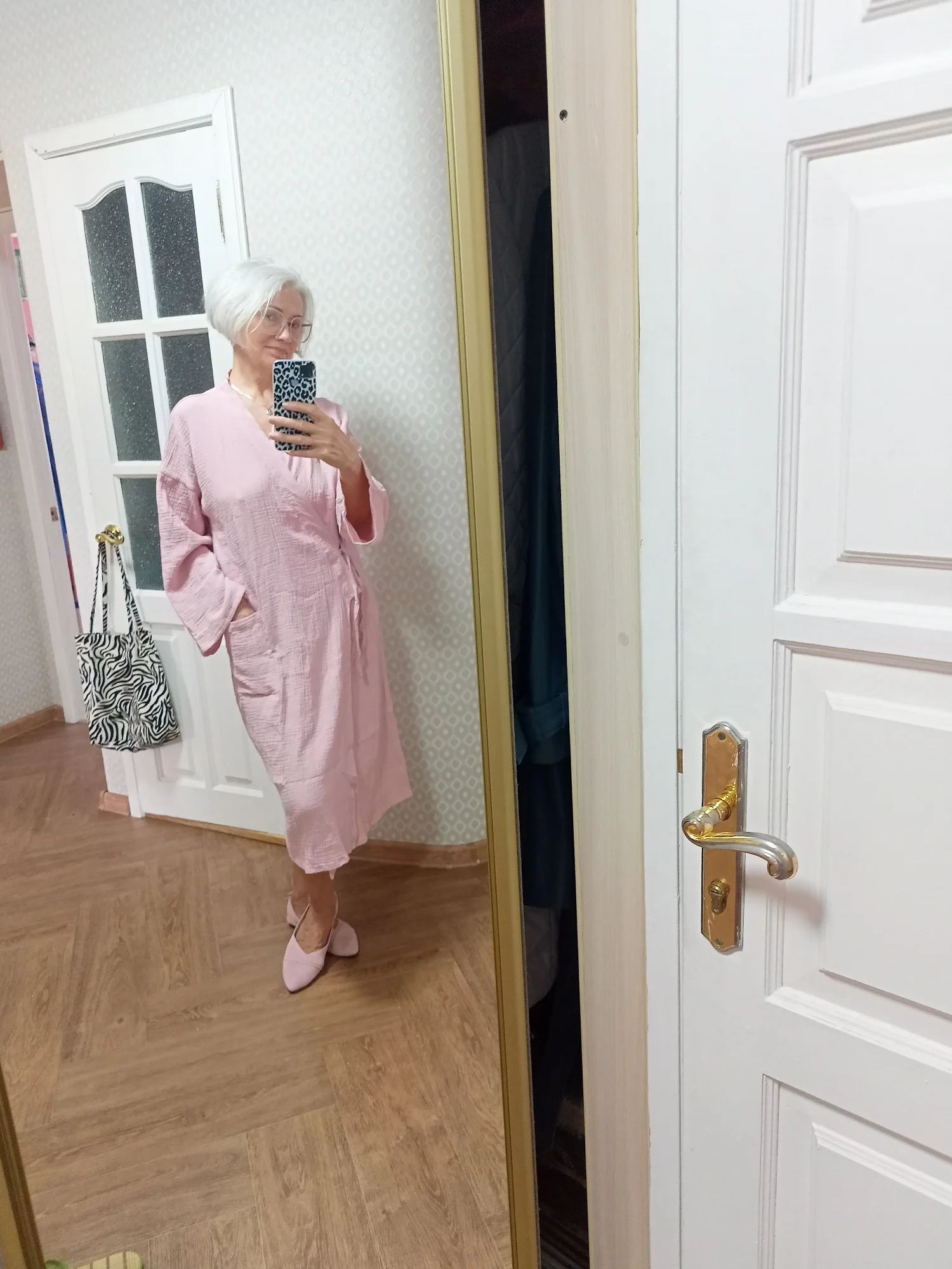 Japanese Cotton Crepe Kimono Robe - Unisex Couple's Bathrobe photo review