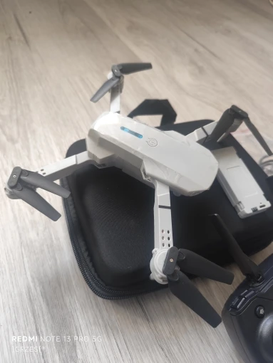 E88 pro RC Drone WIFI FPV with HD 4K Camera Wide Angle View Height Hold Function Foldable Quadcopter Helicopter Toy Gift photo review