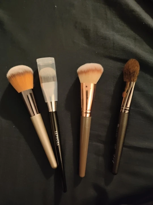 Professional Foundation Brush 47 Broom Head Liquid Foundation Shadow Repairing Brushes photo review