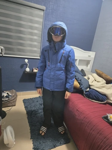 ArcticPro Winter Set - Warme Performance für Schnee und Abenteuer photo review