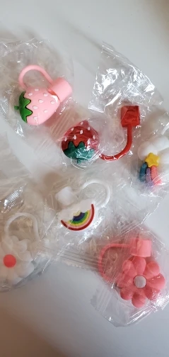 HYDORA Straw Charms